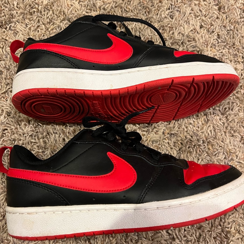 Nike Court Borough Low